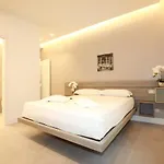 Bed & Breakfast Unique Luxury 4*