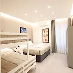 Unique Luxury Bed & Breakfast 4*
