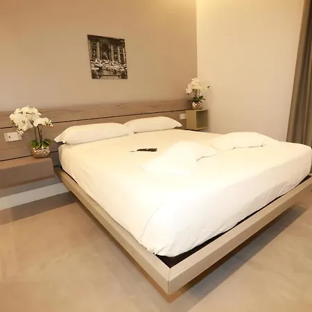 Unique Luxury روما