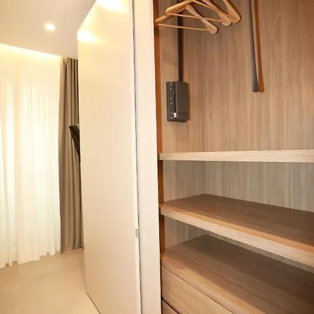 فندق مبيت وإفطار Unique Luxury