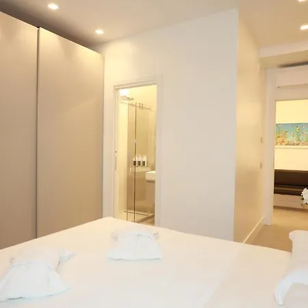 فندق مبيت وإفطار Unique Luxury روما