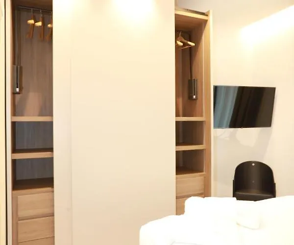 Unique Luxury Bed & Breakfast Roma