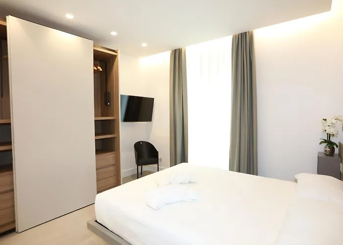 Unique Luxury 4* Rome