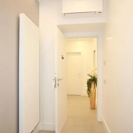 Unique Luxury Отель типа 