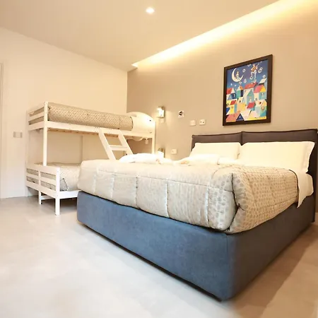 Unique Luxury Nocleg ze śniadaniem